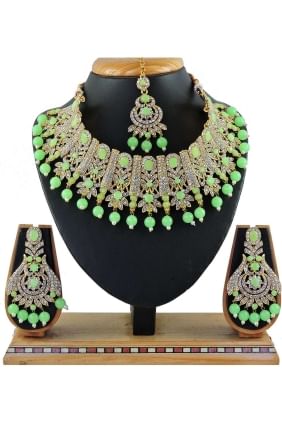 Stones pearls Mint green Necklace NV0476