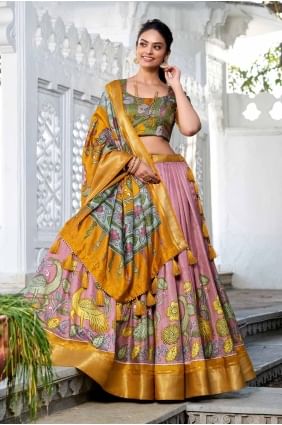 Silk Lehenga Choli with Weaving in Pink LC8457