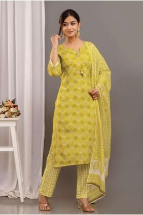 Printed Rayon Salwar Kameez in Green SK153934
