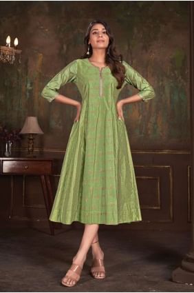 Green Kurti in Cotton with Digital print KTI2327