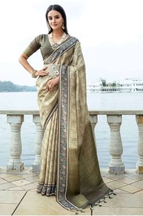 Printed Silk Saree in Green with Blouse SR26985