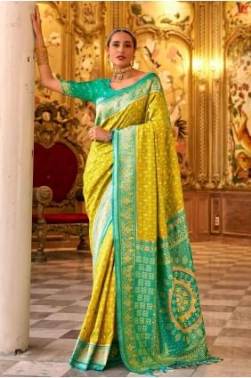 Banarasi silk Saree in Green with Weaving SR27166