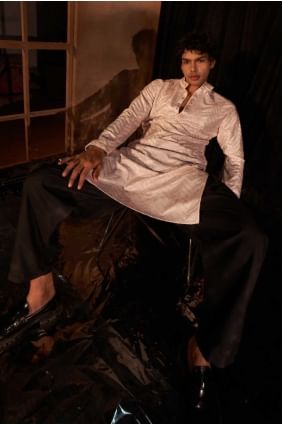 Men Kurta in Light pink  Viscose with Embroidered KURR372