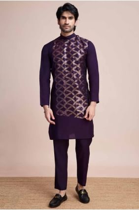 Purple Men Kurta with Embroidered Silk KURR393