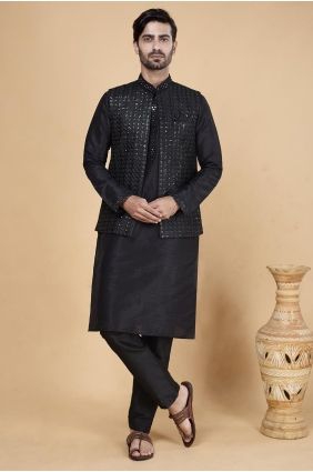Black Men Kurta in Embroidered Banarasi silk KURR233