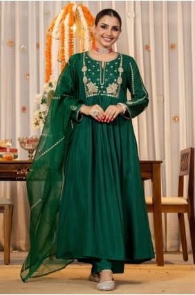Embroidered Chanderi silk Eid Salwar Kameez in Green with Dupatta SK156019