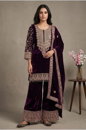 Embroidered Salwar Kameez in Wine Velvet SK159162