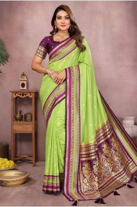 Handloom silk Green Saree in Weaving SR29748