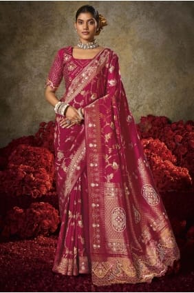 Silk Saree in Magenta with Embroidered SR29507