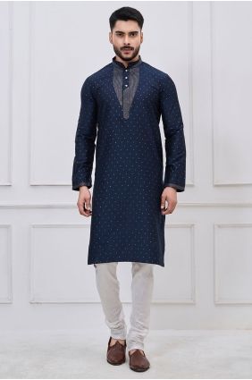 Navy blue Men Kurta in Silk with Embroidered KURR258