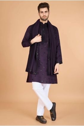 Purple Men Kurta in Embroidered Viscose KURR509