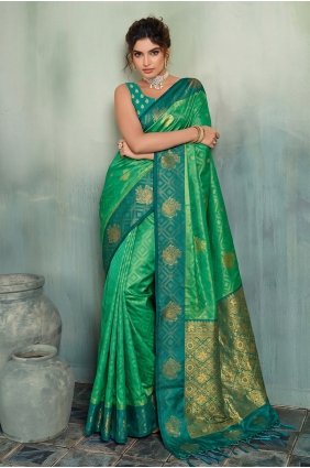 Green Saree in Silk with Weaving SR30370