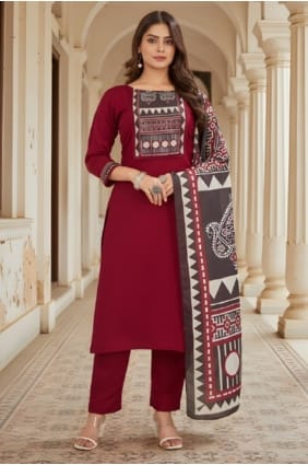 Digital print Silk Salwar Kameez in Red SK155954