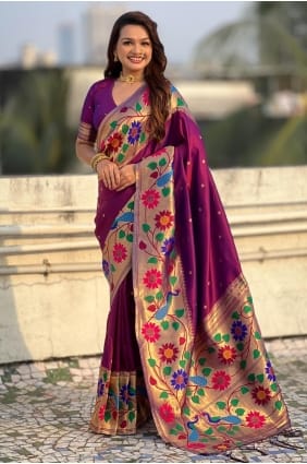 Wine Saree with Weaving Silk SR29516