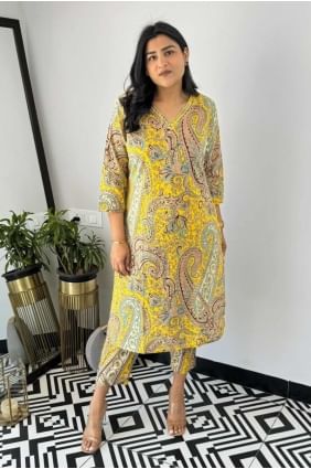 Straight Suit in Yellow Viscose with Digital print SK155303