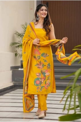 Printed Salwar Kameez in Yellow Silk SK155885