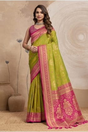 Saree in Green Banarasi silk with Zari SR29647
